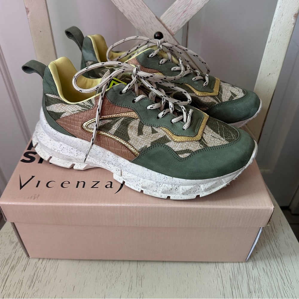 Anthropologie Vicenza Green and Tan Women's Sneakers Crocodile Shine EU 39